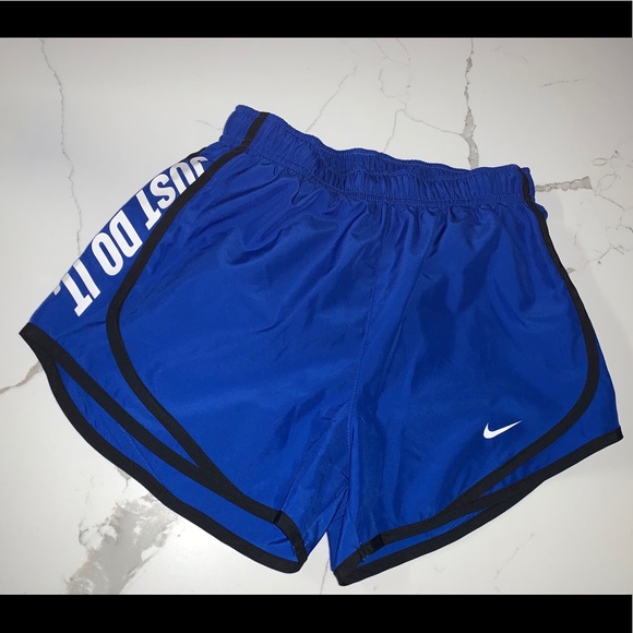 Nike Pants - 🛍Nike shorts🛍